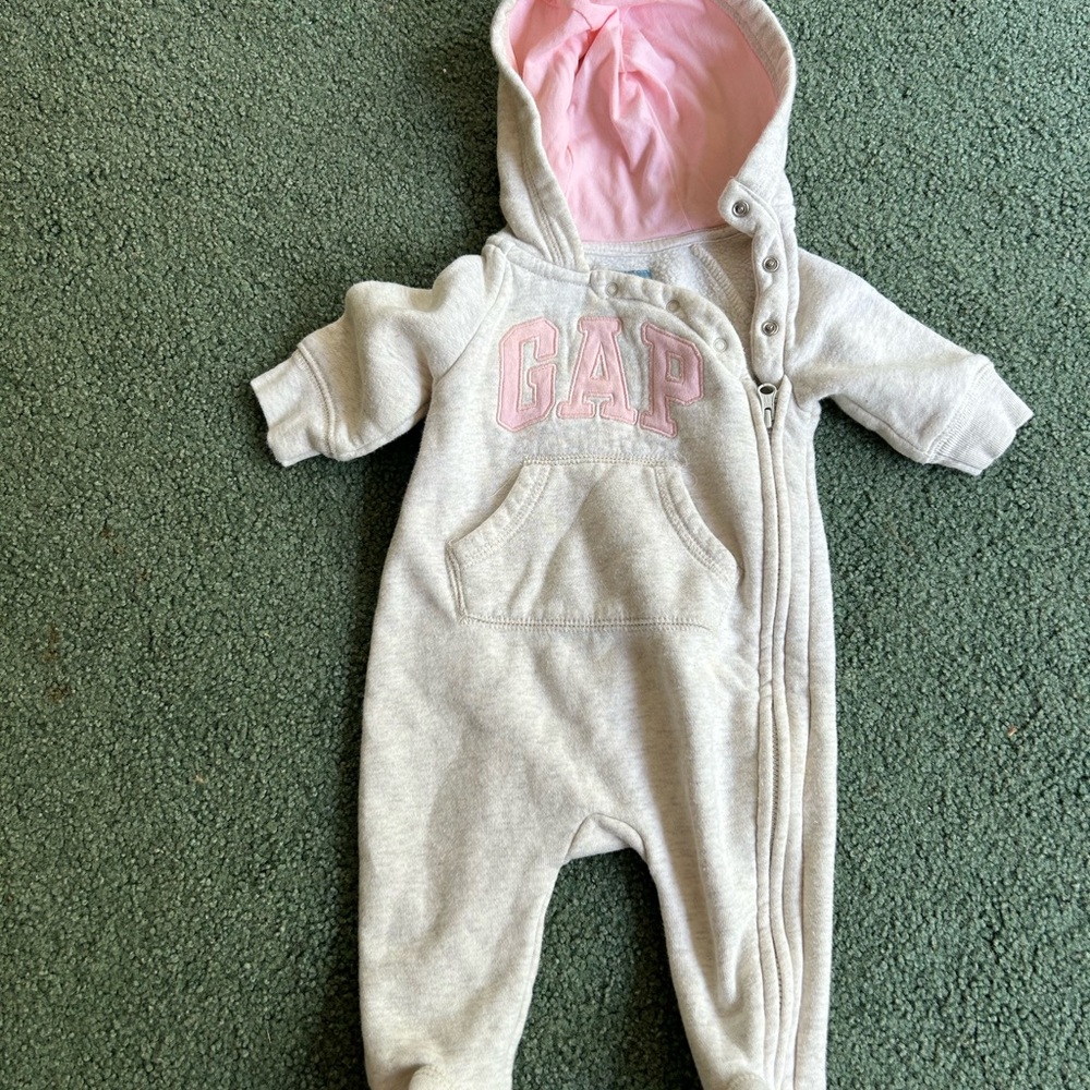 GAP Kids One Piece in Oatmeal with Pink Accents